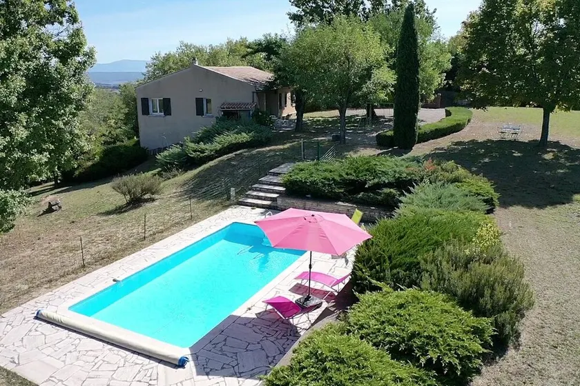 Hus i Forcalquier, Luberon, stor grund, swimmingpool og panoramaudsigt - Image 1