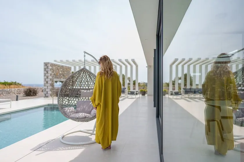 amara luxury villa 6.4 - Image 1