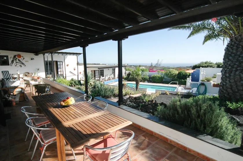 Finca \"El Volcan\" Canarian Country Home, 4 Bedrooms, 3 Bath, Stunning Sea Views - Image 1