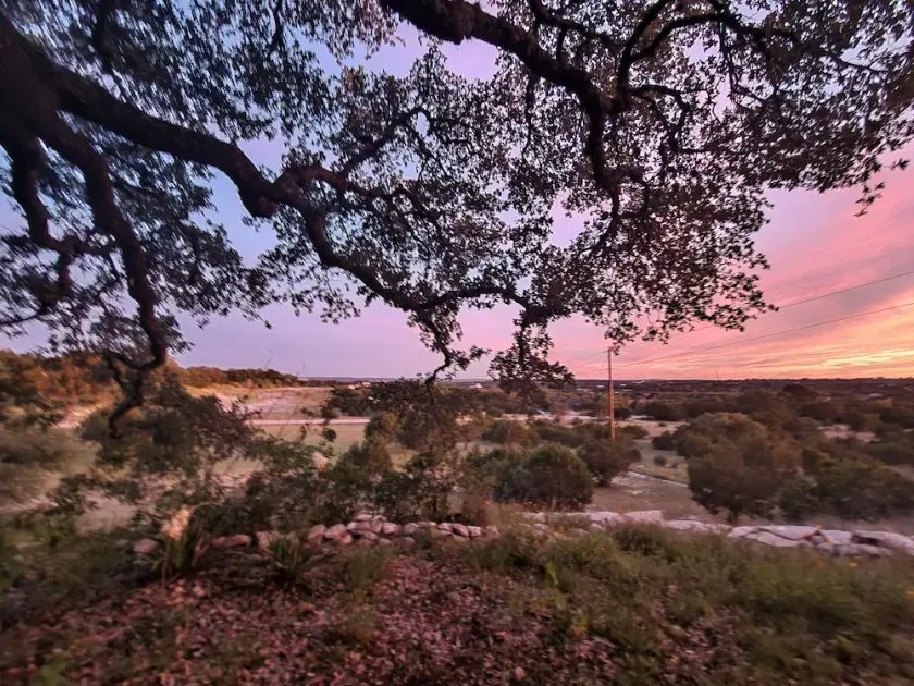 Hill Country Haute n Haus Relax and Renew - Image 1