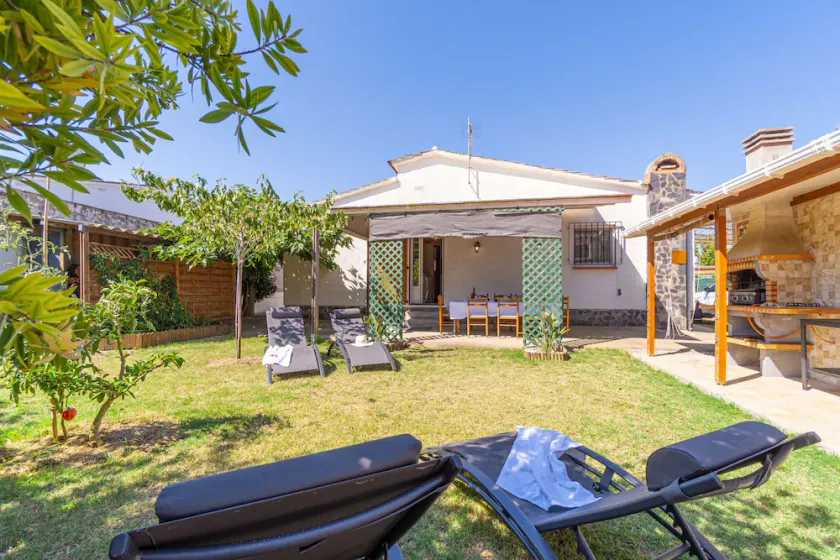 0032-CARLIT Maison avec jardin et 3 chambres - Image 1