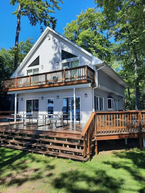 Aug. special, $ 3300 / wk, 5 senge, 3 badeværelser, Lake Front, dobbelt familieplan - Image 1