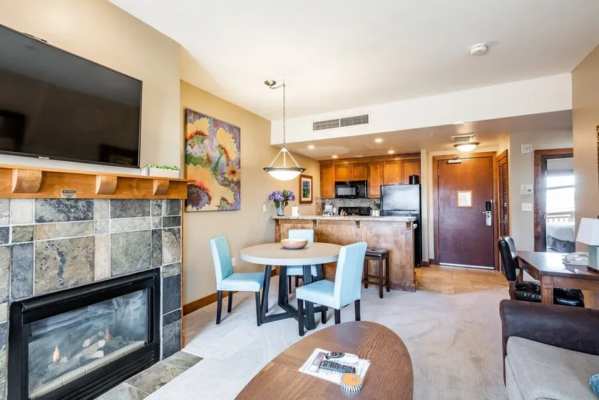 Sundial B220 | Ski-in/Ski-out | Mountain Views | Pools & Hot Tubs - Image 1