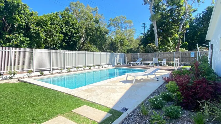 Alma Bay Holiday Unit 2 - Image 1