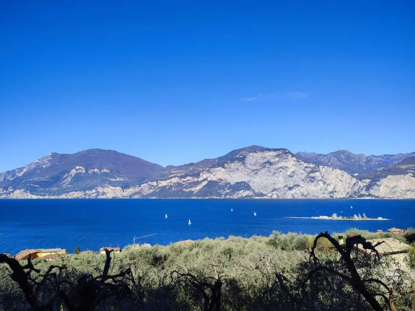 Apartament Malva 2  with balcony and amazing lake view - Image 1