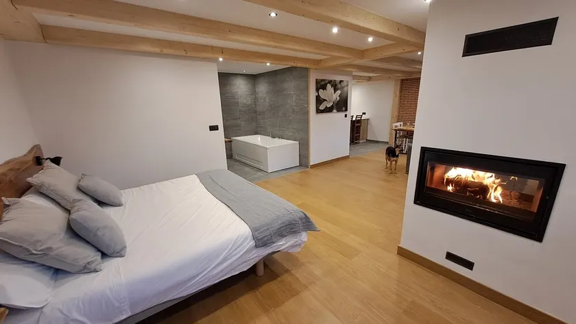 Loft con Encanto e Hidromasaje en Navarra, Cerca de Baztan - Image 1