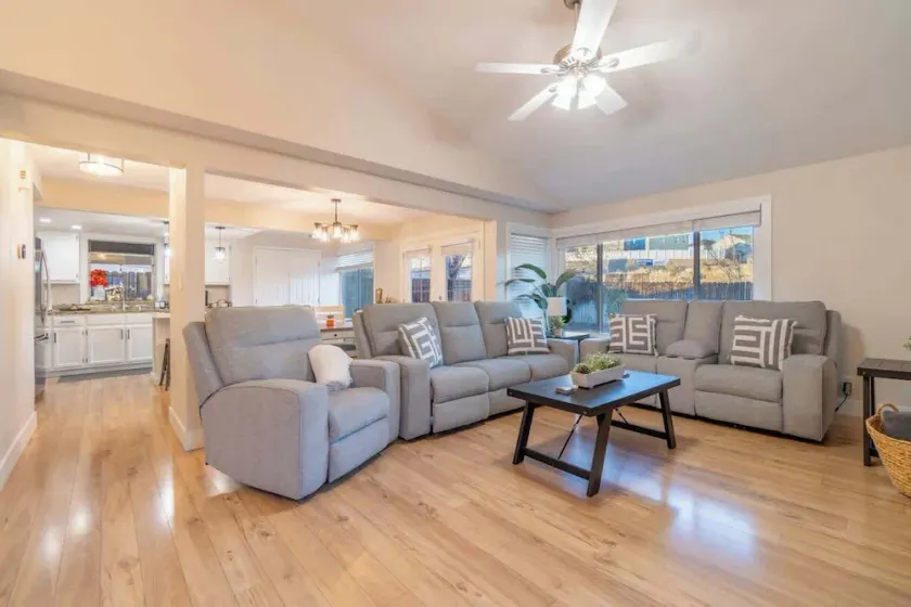 Modern 3-Bedroom Escape in Northwest Reno - Image 1