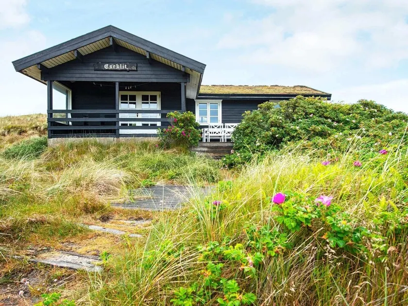 6 person holiday home in Ringkøbing - Image 1