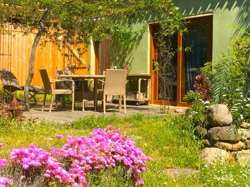 Maisonette nel cuore della macchia e a 300 metri dalla spiaggia - Image 1