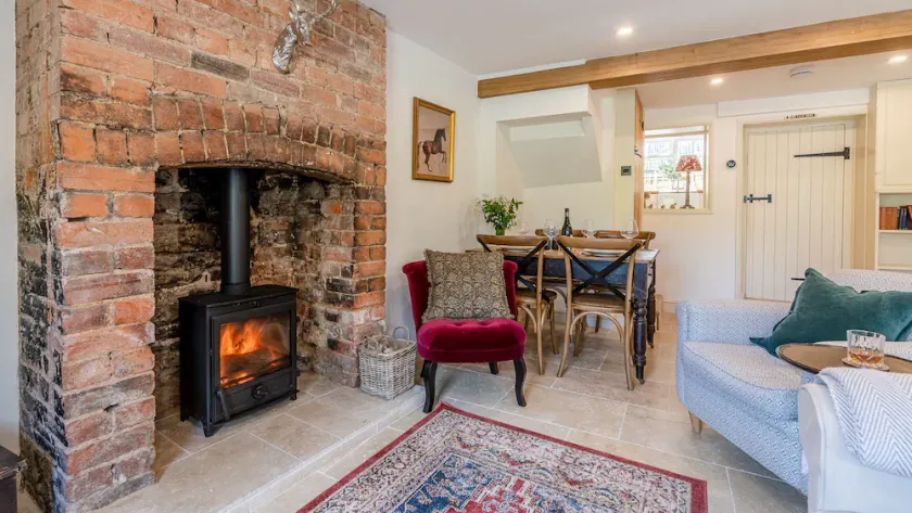 Poppy Cottage - sleeps 4 guests  in 2 bedrooms - Image 1
