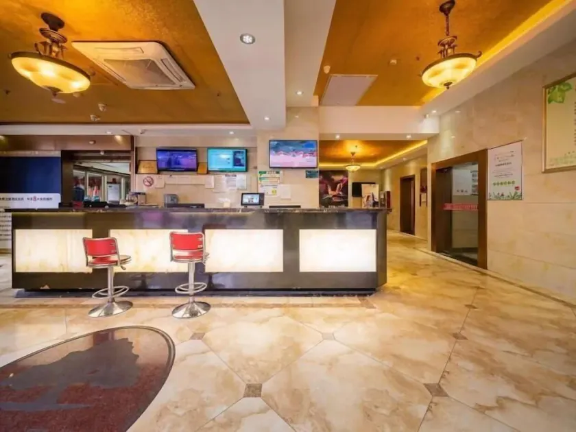GreenTree Inn (Shanghai East Xietu Road) - Image 1
