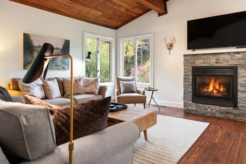 The Retreat at River Gardens - Image 1