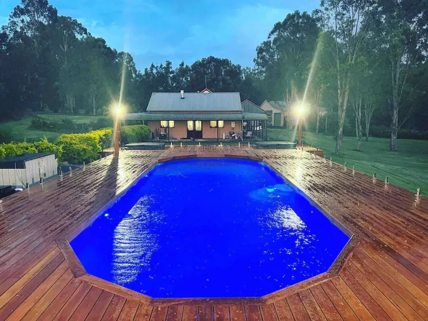 Luxury homestead with pool and spa, Hunter Valley - Image 1