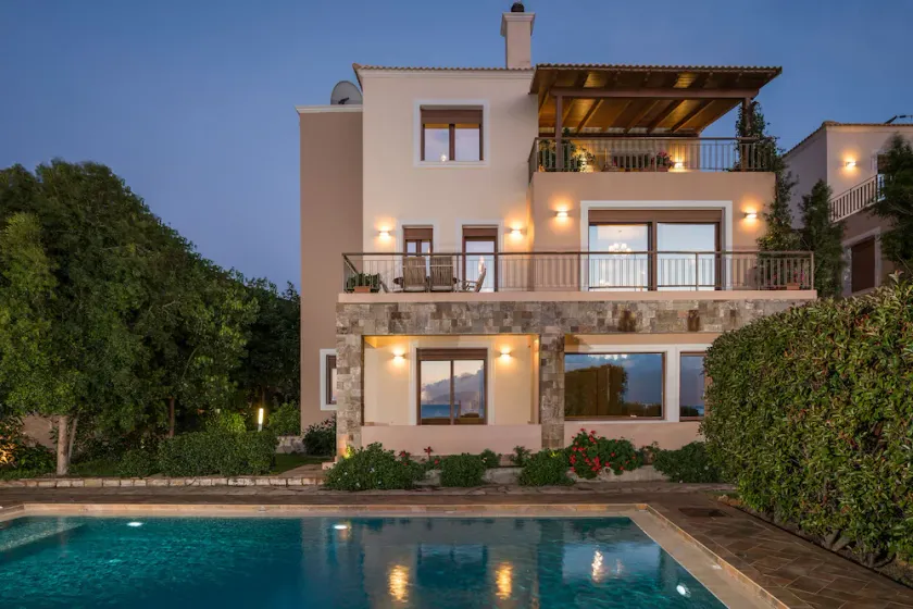 Private luxury villa - Image 1
