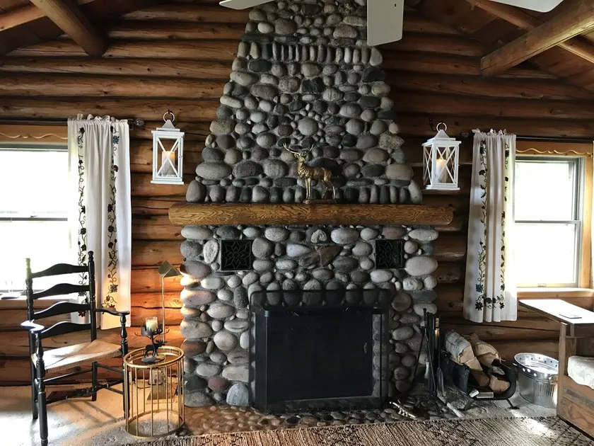 Übernachten Sie in einem klassischen amerikanischen Blockhaus am North Shore des Lake Superior - Image 1
