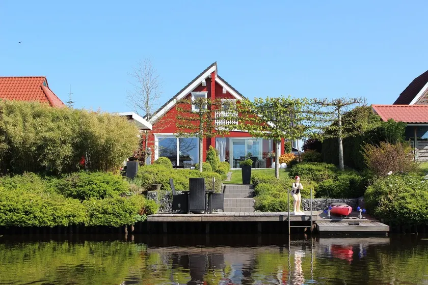 Waterloft Timmel - eine Ferienwohnung in  idyllischer Wasserlage mit Balkon - Image 1