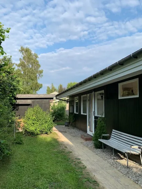Newly renovated summer house in Hornbæk, close to water and city - Image 1