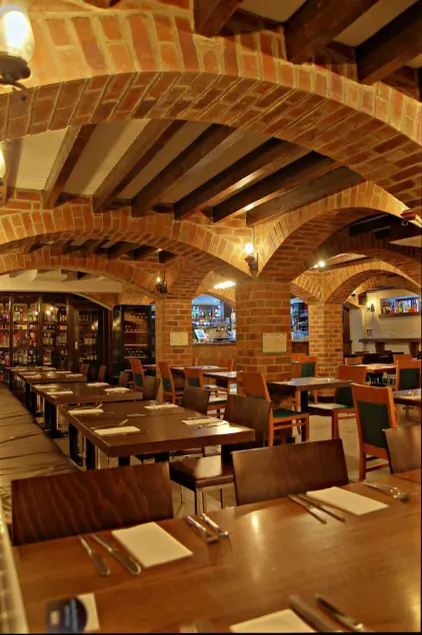 Cornmill Hotel - Image 1