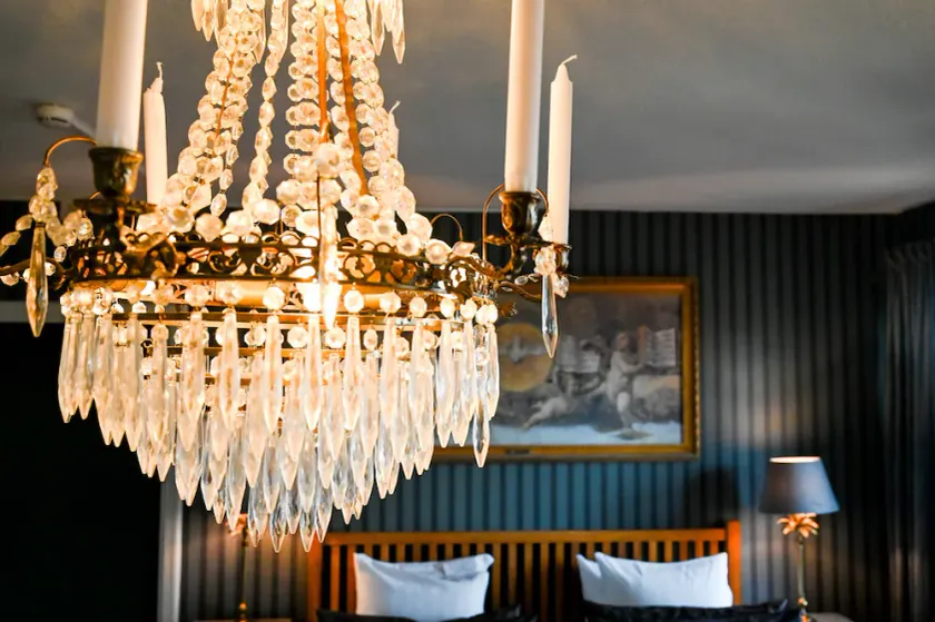 Palace Hotell - Image 1