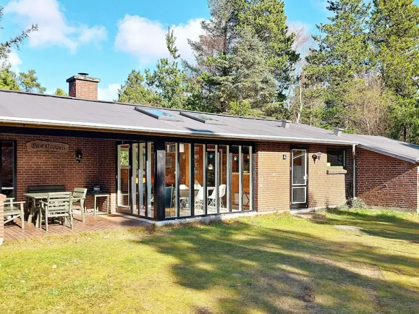 6 person holiday home in Nørre Nebel - Image 1