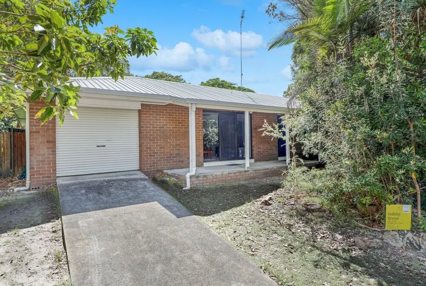 Lazy Days - Point Lookout, QLD - Image 1