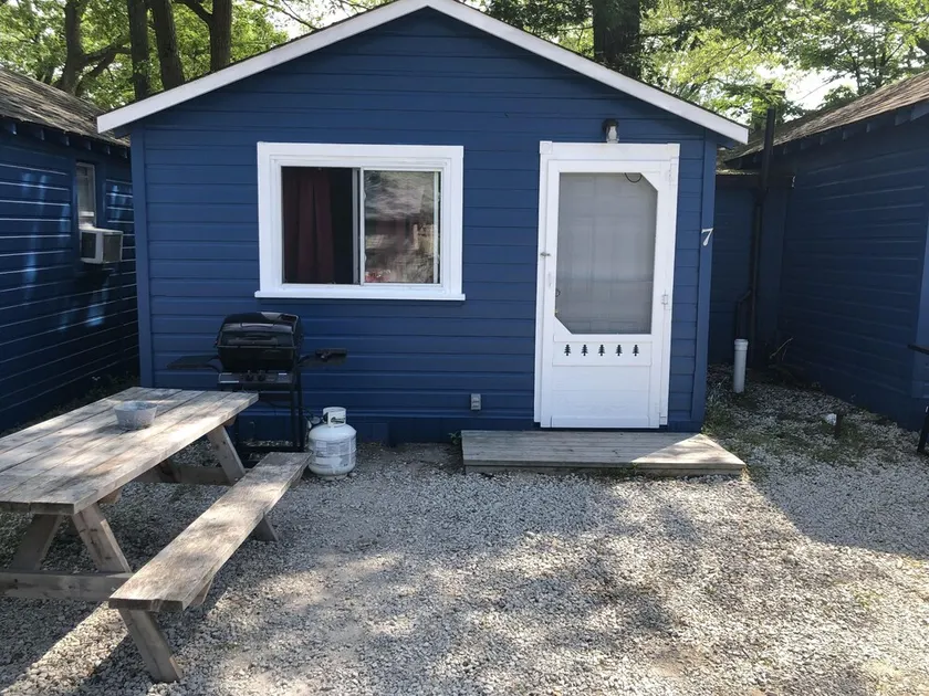 Dock Life Cottage 7 - Riverside, 2 Bedroom, Wasaga - Image 1
