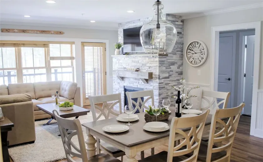 Luxury SKI IN/SKI OUT Kearsarge Brook Condo 3 bed, 2 bath at Cranmore Mountain!! - Image 1