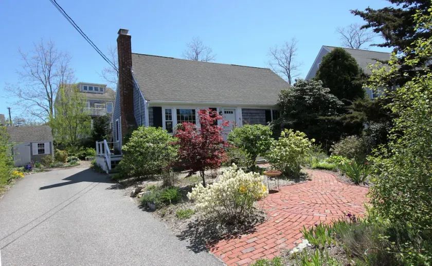 68 Town Neck Rd - SD2694 - Image 1