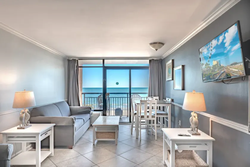Condo une chambre face à la mer ~ Landmark 433 - Image 1
