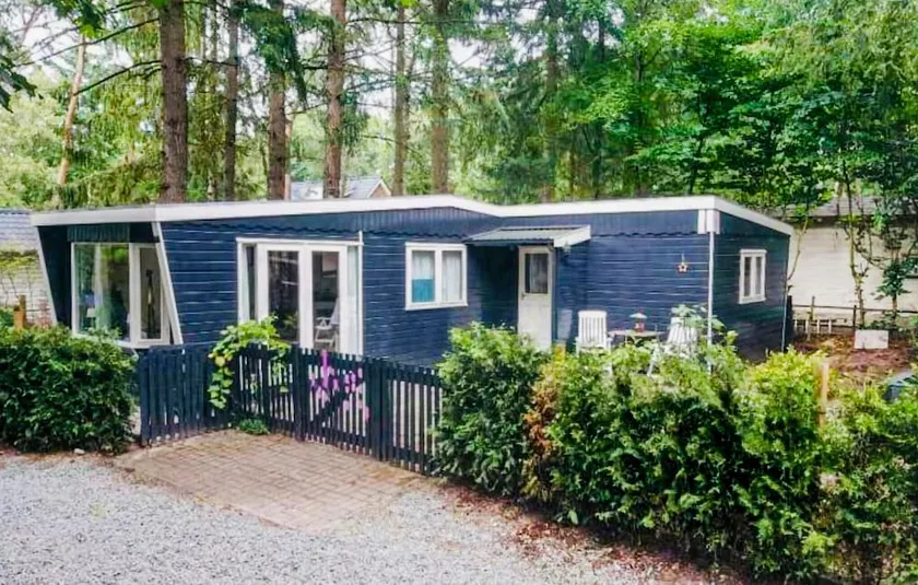 Holiday home in Hattemerbroek with smart TV - Image 1
