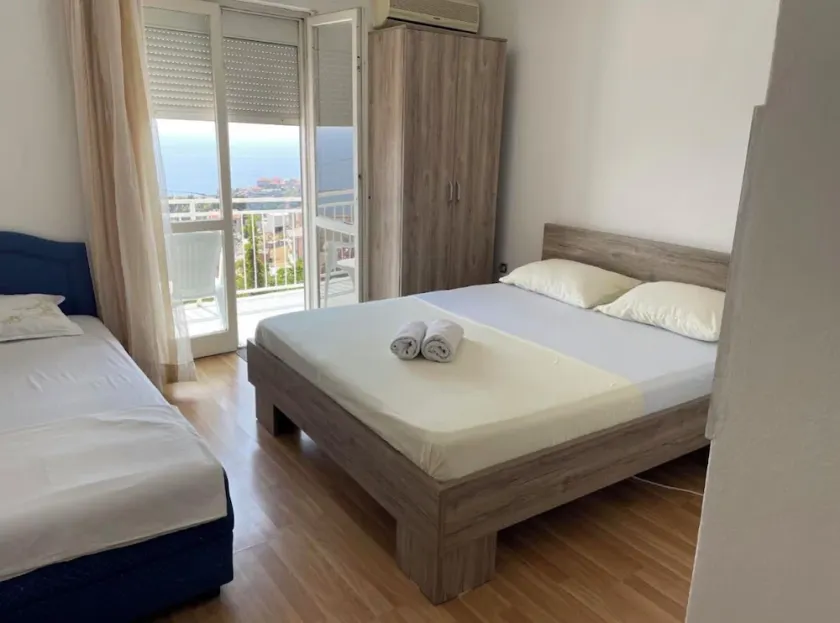 A peaceful sea view - Image 1