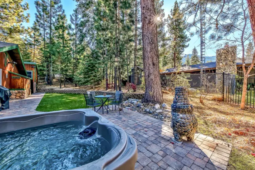 GS117 ... Stateline Ski Cabin: 3 BR, 2 BA House à Stateline, pour 6 personnes - Image 1