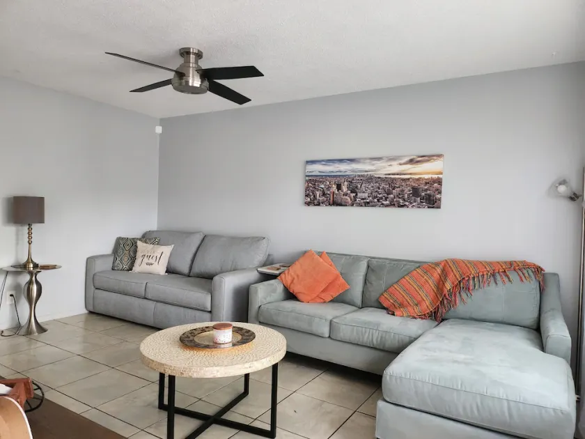 FlipFlop Condo#2! Best bang for YOUR DOLLAR in town! - Image 1