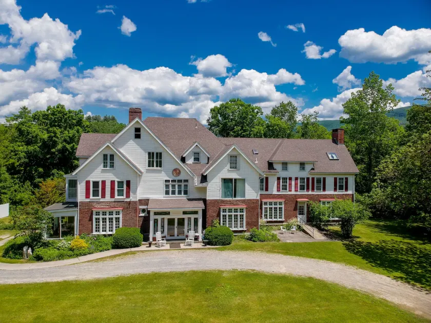 Sleep 34: 15 bedroom/12 bath Mansion! Family Reunions, DIY Wedding, Yoga Retreat - Image 1