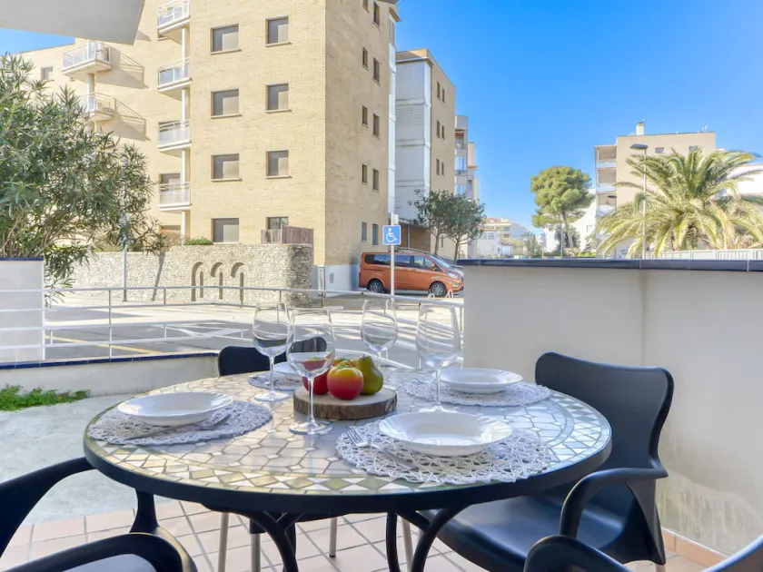 Apartment Platja de Roses-3 by Interhome - Image 1