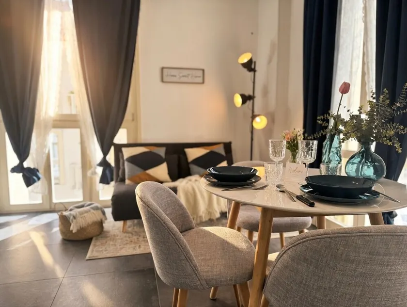 ACasaDiImma Luxury and Central apartment - Image 1