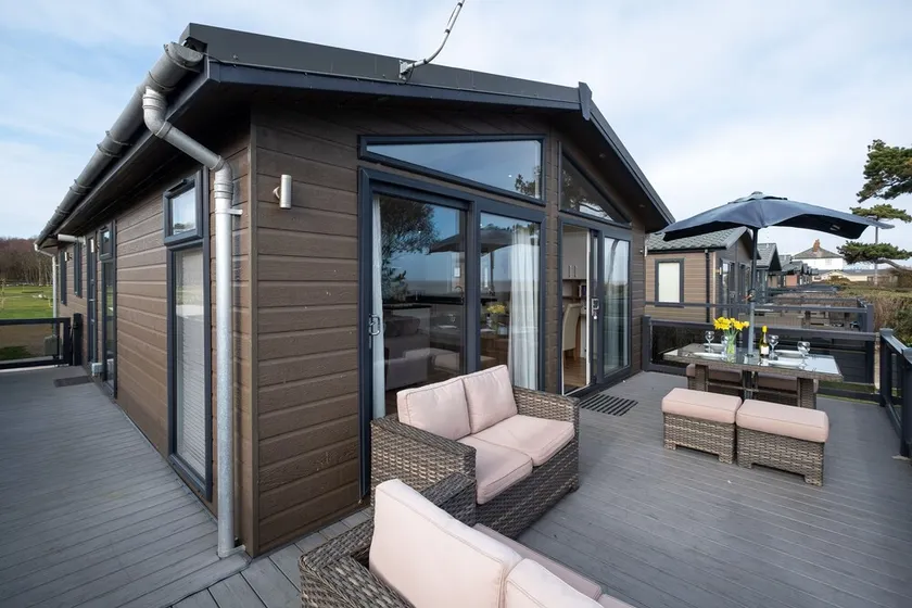Horizon Lodge, Sizewell - Image 1
