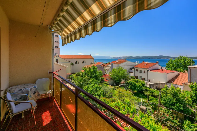 Apartments Mirena (81581-A3) - Crikvenica - Image 1