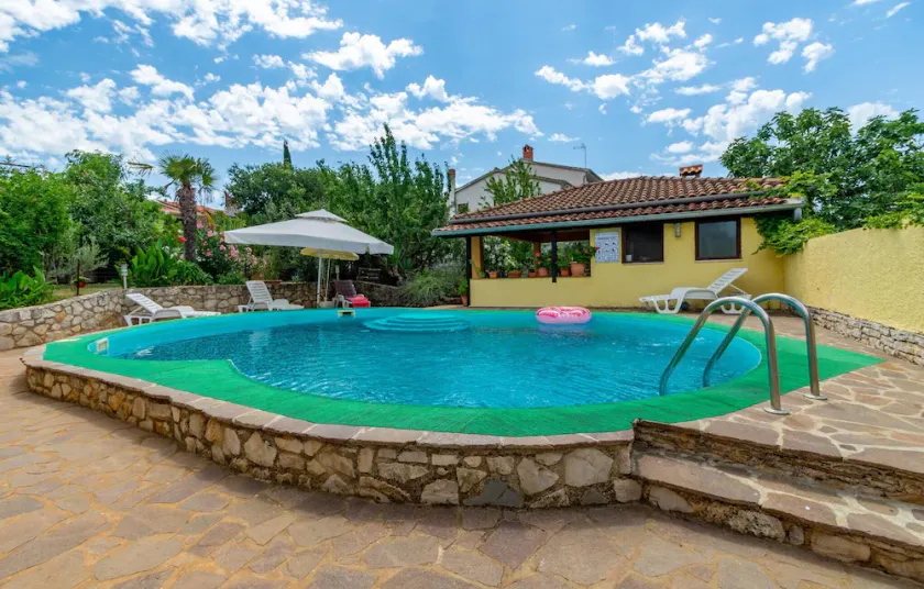 Gorgeous Apartment In Porec - Image 1
