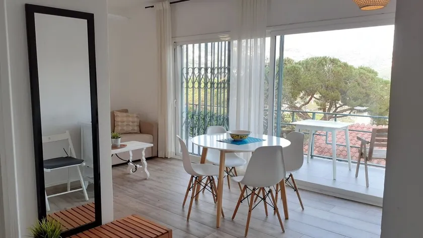 2OLI02 - Charmant apartement à Canyelles - Image 1