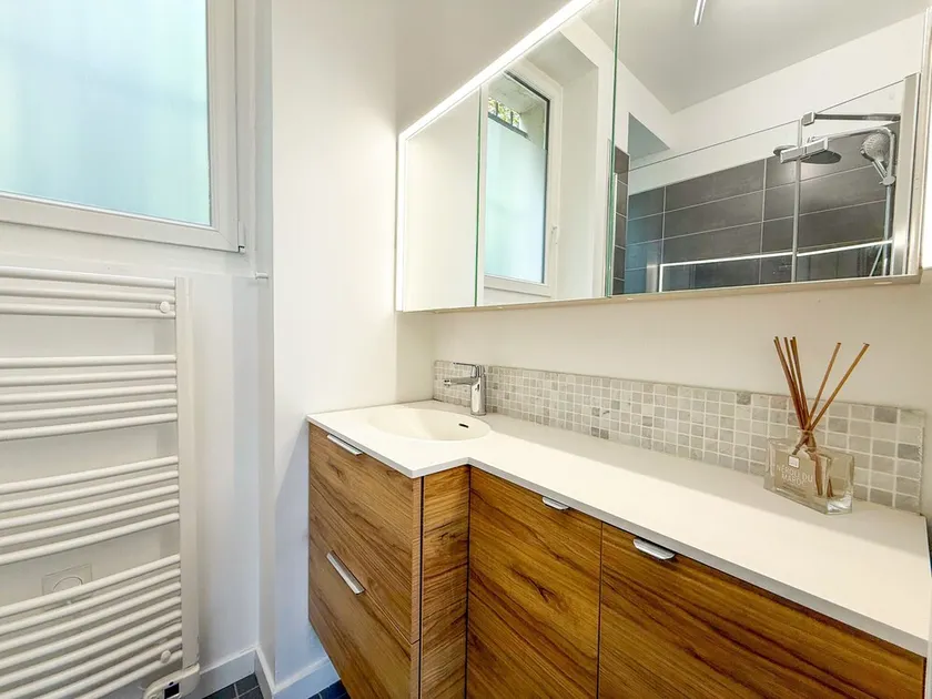 Urban Flat 169 - Pretty Flat Bercy Coriolis - Image 1