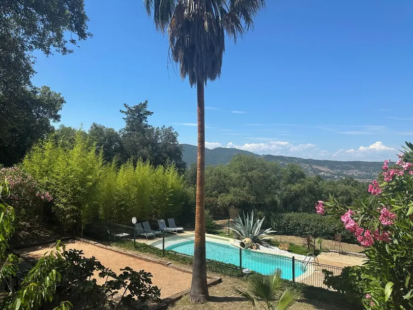Appartement located at 5 km from the beaches of the bay of Saint-Tropez  - Image 1