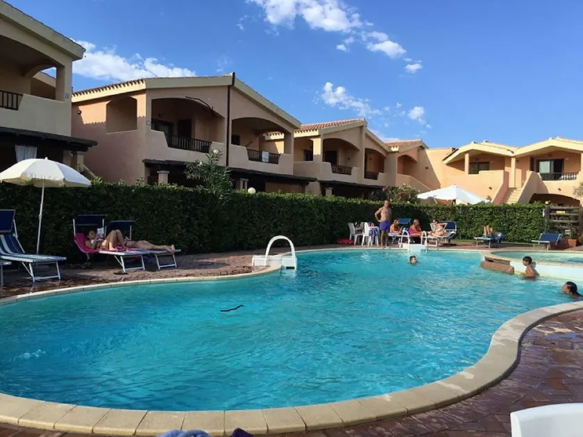 Appartement Miscry’s   -     Olbia  avec piscine et terrasse - Image 1