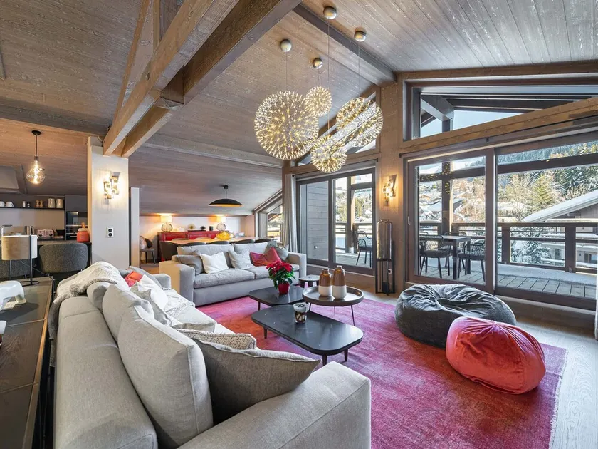 Penthouse à Megève avec Jacuzzi, Sauna, Piscine & Salle de Sport - Image 1