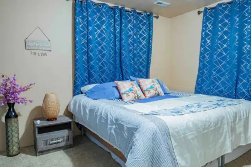 Home: Sleeps 4, Bedroom, Living, Bath, Office, Patio - Image 1