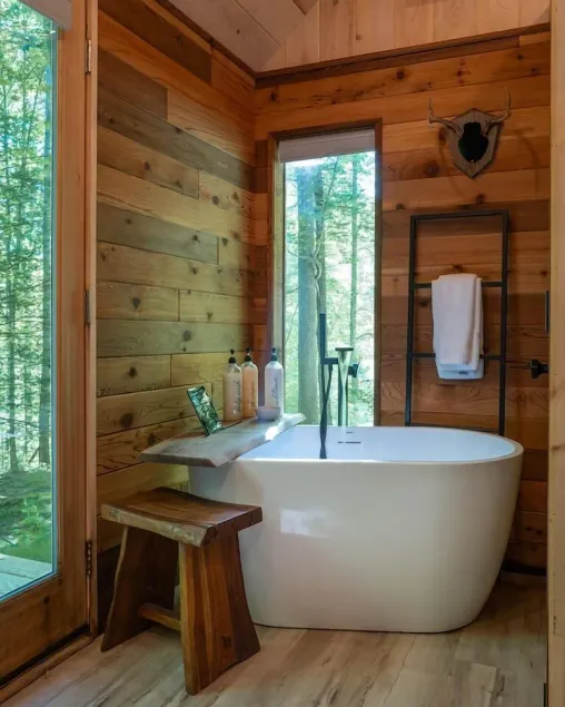 The Twig - Outdoor Shower, Deck, and Cozy Chimney - Image 1