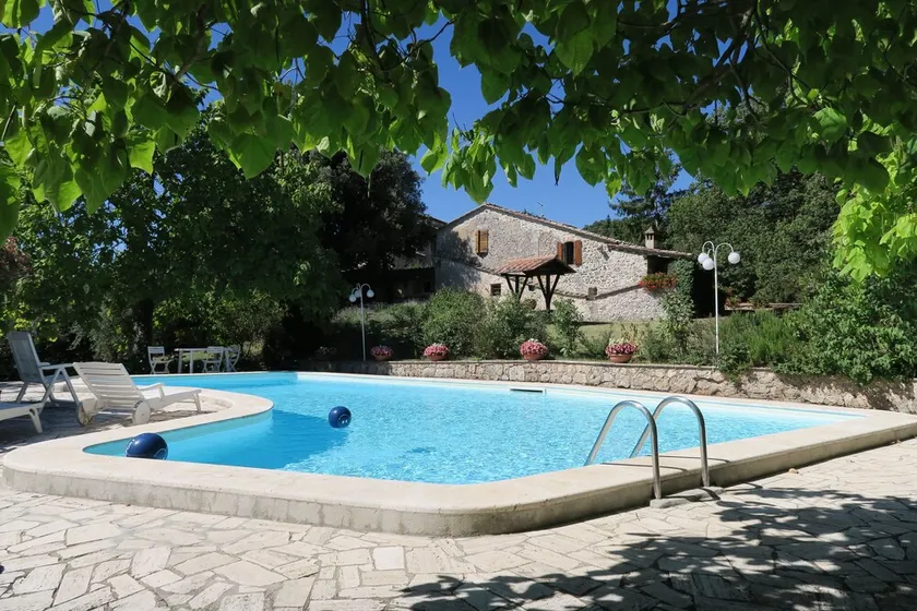 Fremragende villa med privat pool, have og udsigt over Siena-bakkerne - Image 1