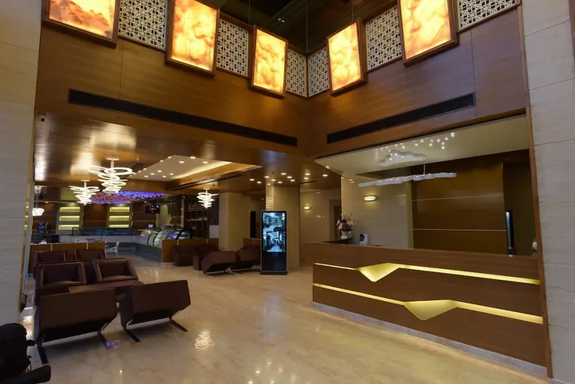 Hotel H - Image 1