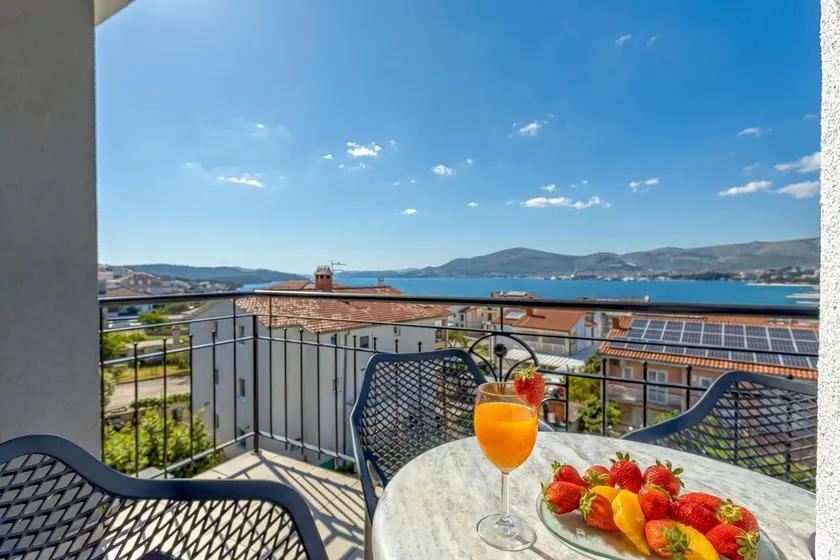 Villa Mihaela - Image 1