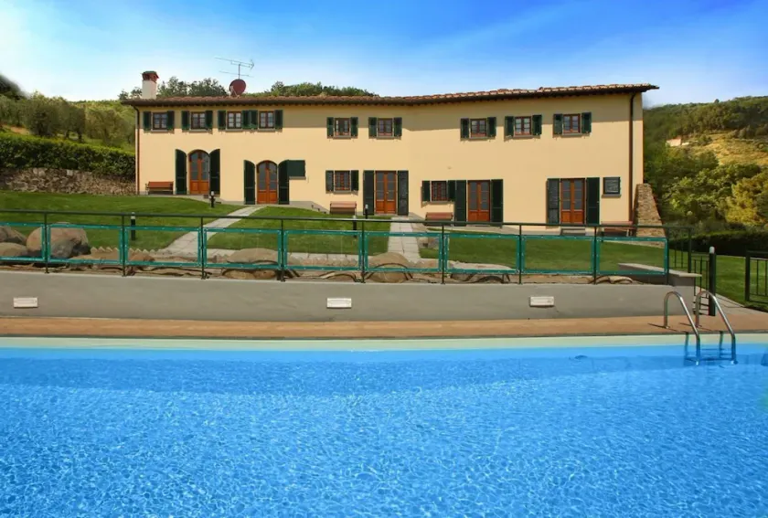 Stunning private villa with A/C, private pool, WIFI, TV, patio, pets allowed and panoramic view - Image 1